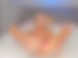 bellatip's Live Sex Cam Show