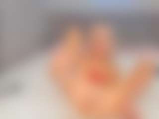 bellatip's Live Sex Cam Show