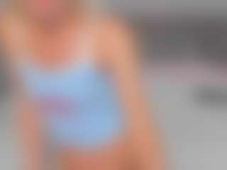 Live cam show with bellatip - Handjob on TeamSkeetLive