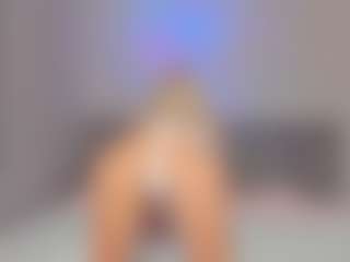 bellatip's Live Sex Cam Show
