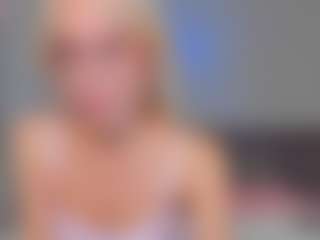 bellatip's Live Sex Cam Show