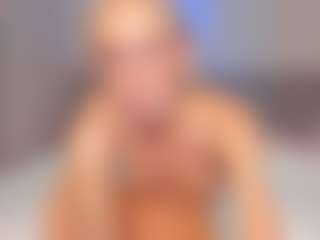 bellatip's Live Sex Cam Show