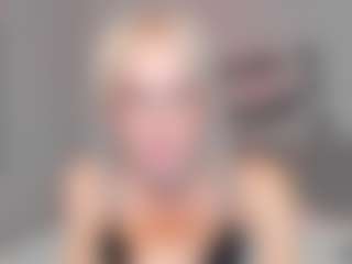 Live cam show with bellatip - Dirty Talk on AdultVida.com