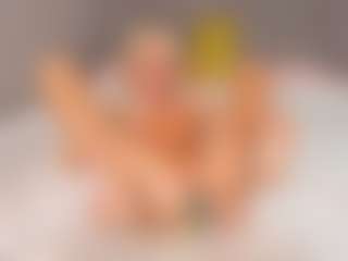 bellatip's Live Sex Cam Show