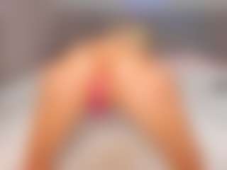 bellatip's Live Sex Cam Show