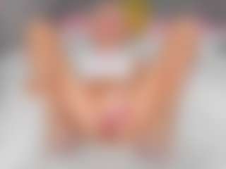 Live cam show with bellatip - Public on Hubzter Live
