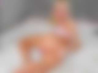 bellatip's Live Sex Cam Show