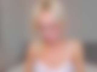 bellatip's Live Sex Cam Show