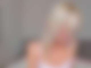 bellatip's Live Sex Cam Show