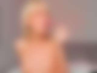 bellatip's Live Sex Cam Show