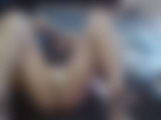 lucylucy223's Live Sex Cam Show
