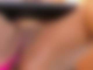 Live cam show with elizabeth-bree - Saliva on Camsoda