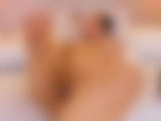 elizabeth-bree's Live Sex Cam Show