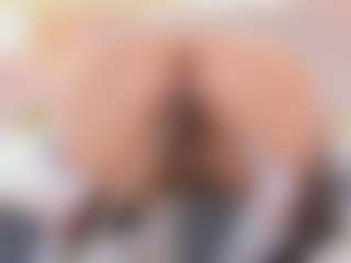 elizabeth-bree's Live Sex Cam Show