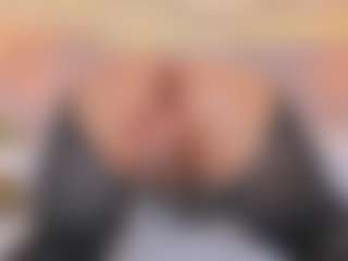 elizabeth-bree's Live Sex Cam Show