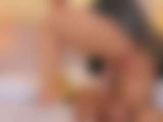 Live cam show with elizabeth-bree - Latex on livesuperchat.net