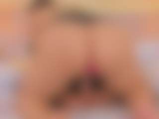 elizabeth-bree's Live Sex Cam Show