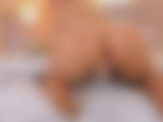 elizabeth-bree's Live Sex Cam Show