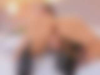 elizabeth-bree's Live Sex Cam Show