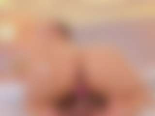 elizabeth-bree's Live Sex Cam Show