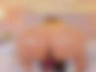 elizabeth-bree's Live Sex Cam Show