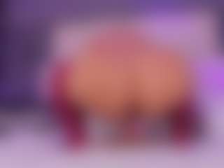 elizabeth-bree's Live Sex Cam Show