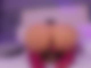 elizabeth-bree's Live Sex Cam Show