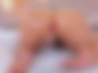 elizabeth-bree's Live Sex Cam Show