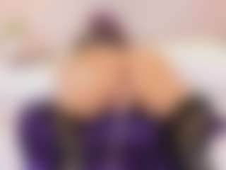 elizabeth-bree's Live Sex Cam Show