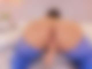 elizabeth-bree's Live Sex Cam Show