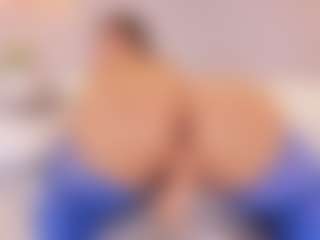 elizabeth-bree's Live Sex Cam Show