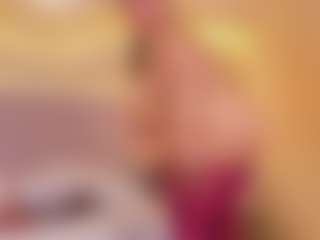 elizabeth-bree's Live Sex Cam Show