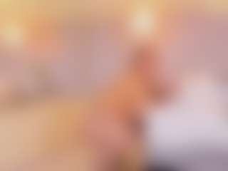 Live cam show with elizabeth-bree - Spank on Camsoda