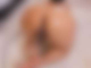 elizabeth-bree's Live Sex Cam Show