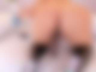 elizabeth-bree's Live Sex Cam Show