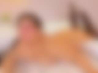 elizabeth-bree's Live Sex Cam Show