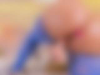 elizabeth-bree's Live Sex Cam Show