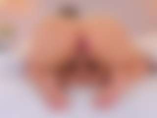 elizabeth-bree's Live Sex Cam Show