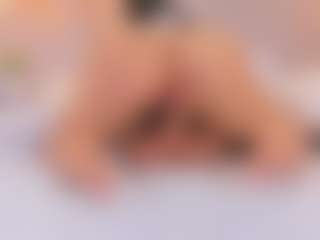 elizabeth-bree's Live Sex Cam Show