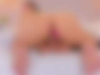 elizabeth-bree's Live Sex Cam Show
