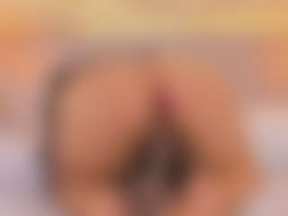 elizabeth-bree's Live Sex Cam Show