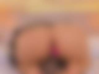 elizabeth-bree's Live Sex Cam Show