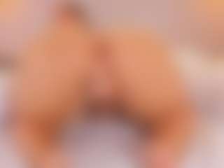 elizabeth-bree's Live Sex Cam Show