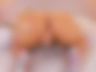 elizabeth-bree's Live Sex Cam Show