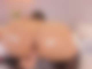 elizabeth-bree's Live Sex Cam Show