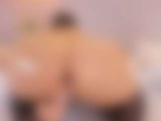elizabeth-bree's Live Sex Cam Show