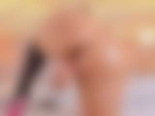 elizabeth-bree's Live Sex Cam Show