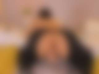 Live cam show with elizabeth-bree - Shaved on Ass Tok