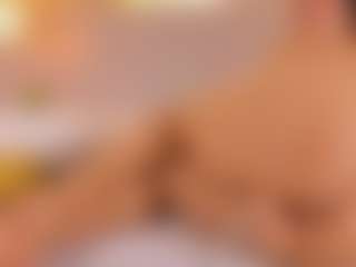 Live cam show with elizabeth-bree - Latina on Camsoda | colombia