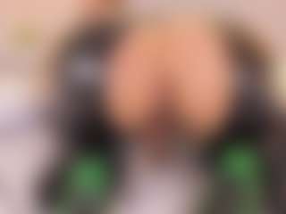 elizabeth-bree's Live Sex Cam Show
